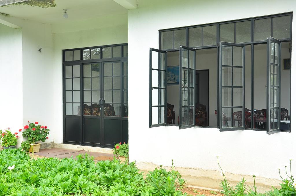 Akiko Rest Hotel Nuwara Eliya Eksteriør billede