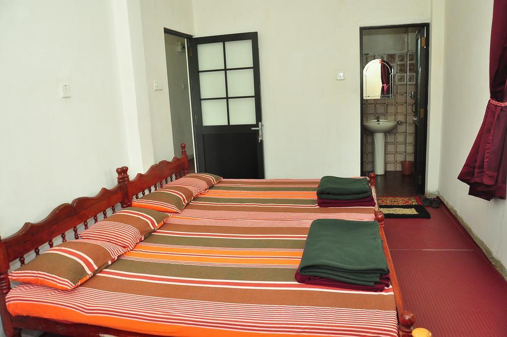 Akiko Rest Hotel Nuwara Eliya Eksteriør billede